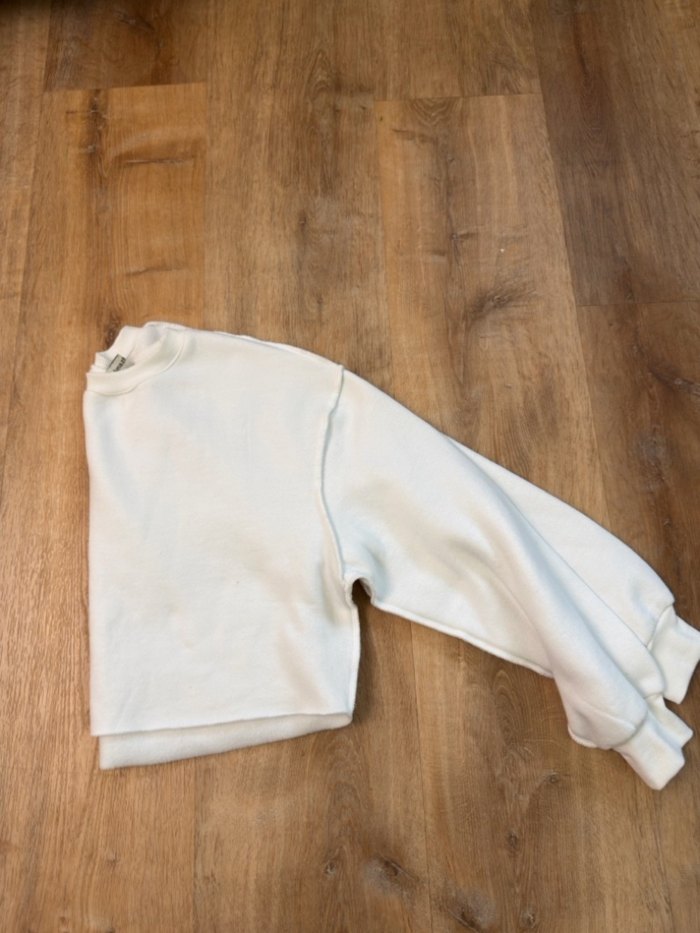 Women’s crop Cream Fleece Sweatshirt - Cozy Everyday Pullover